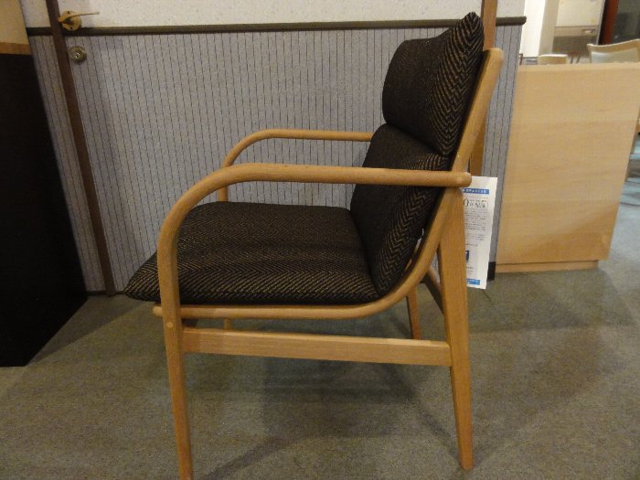 軽い椅子】飛騨産業のL-Chair ・SD260AN : 住賓館(じゅうひん 軽い椅子】飛騨産業のL-Chair ・SD260AN : 住賓館(じゅうひん