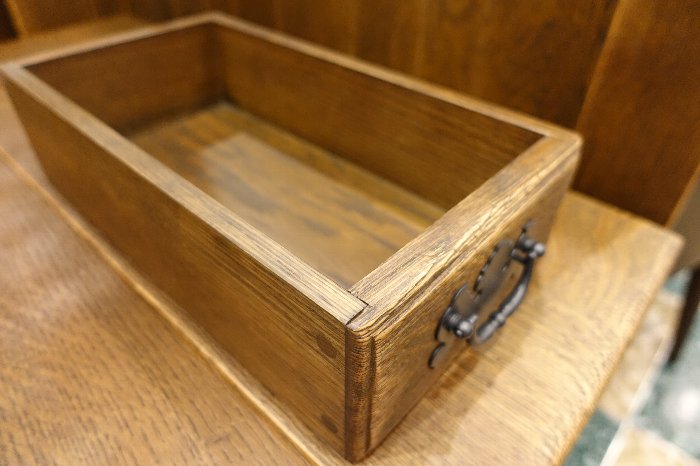 引っ越し多いお客様にお勧めのゲートレッグテーブル】飛騨産業