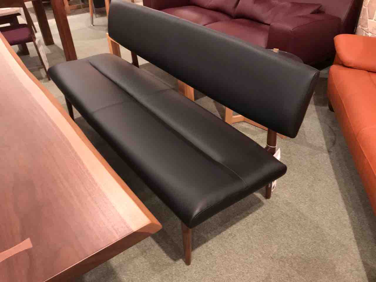 ソファのようなベンチ・ボススタイルベンチ・EDC57W・柏木工 : 住賓館 