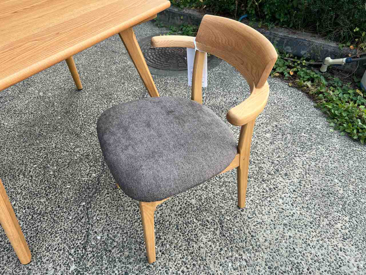 イバタインテリア・Perchesパーチェス・ダイニングセットが入荷