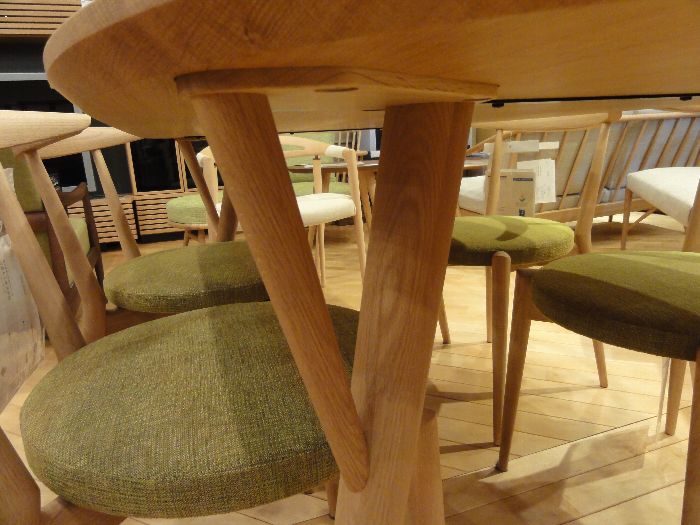 北欧テイスト・日進木工のテーブルとチェア2011】 SELECT TABLE 北欧テイスト・日進木工のテーブルとチェア2011】 SELECT TABLE