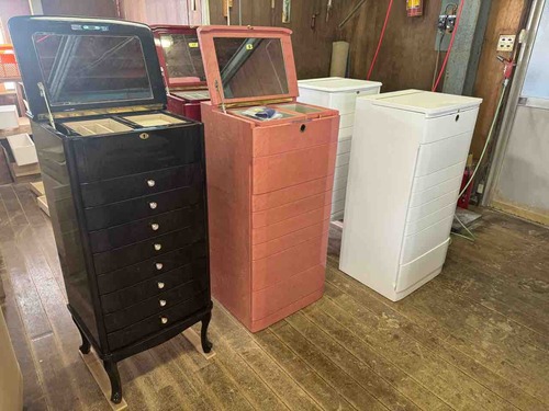 【美品】モリカネ バール材 ジュエリーキャビネット 鍵付き ジュエリーチェスト モリカネ・ジュエリーチェスト・プレシャス特別価格 | 住賓館