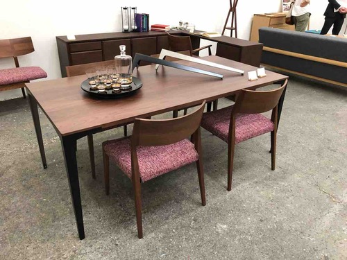 日進木工・FormsのJタイプでトータル展開 : 住賓館(じゅうひん