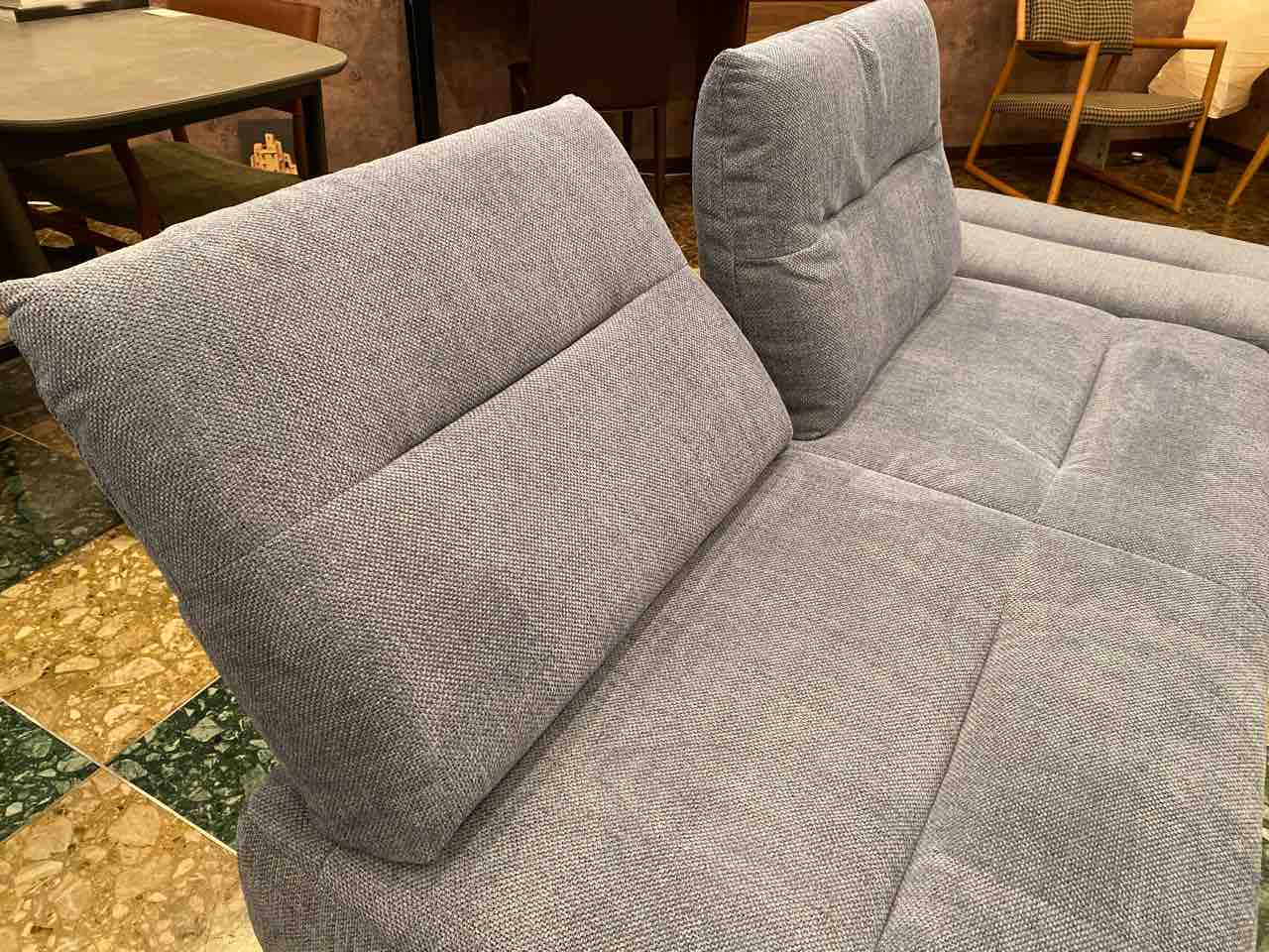 estic・SPIGAソファLIVIT UPが入荷 : 住賓館(じゅうひんかん)ブログ