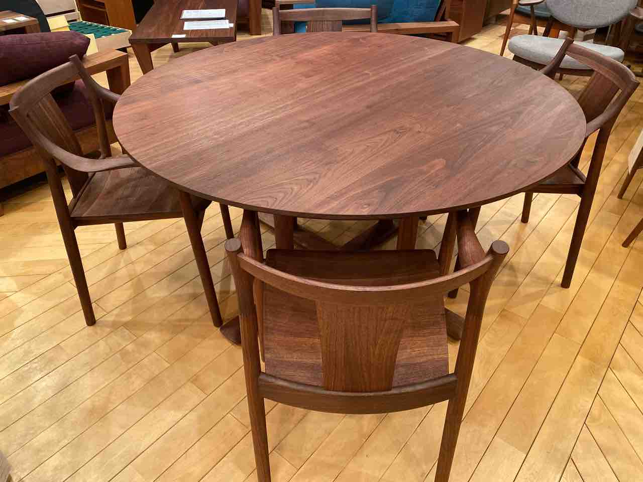 日進木工・CHORUSダイニングセットCHT-1834-W : 住賓館(じゅうひんかん