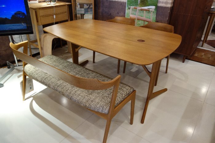 職人が手がけたテーブル 日進木工geppoシリーズの変形テーブル・NFT-785 : 住賓館(じゅう