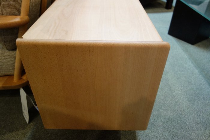 飛騨産業のVIOLAシリーズのTVボード・WB574 : 住賓館(じゅうひんかん