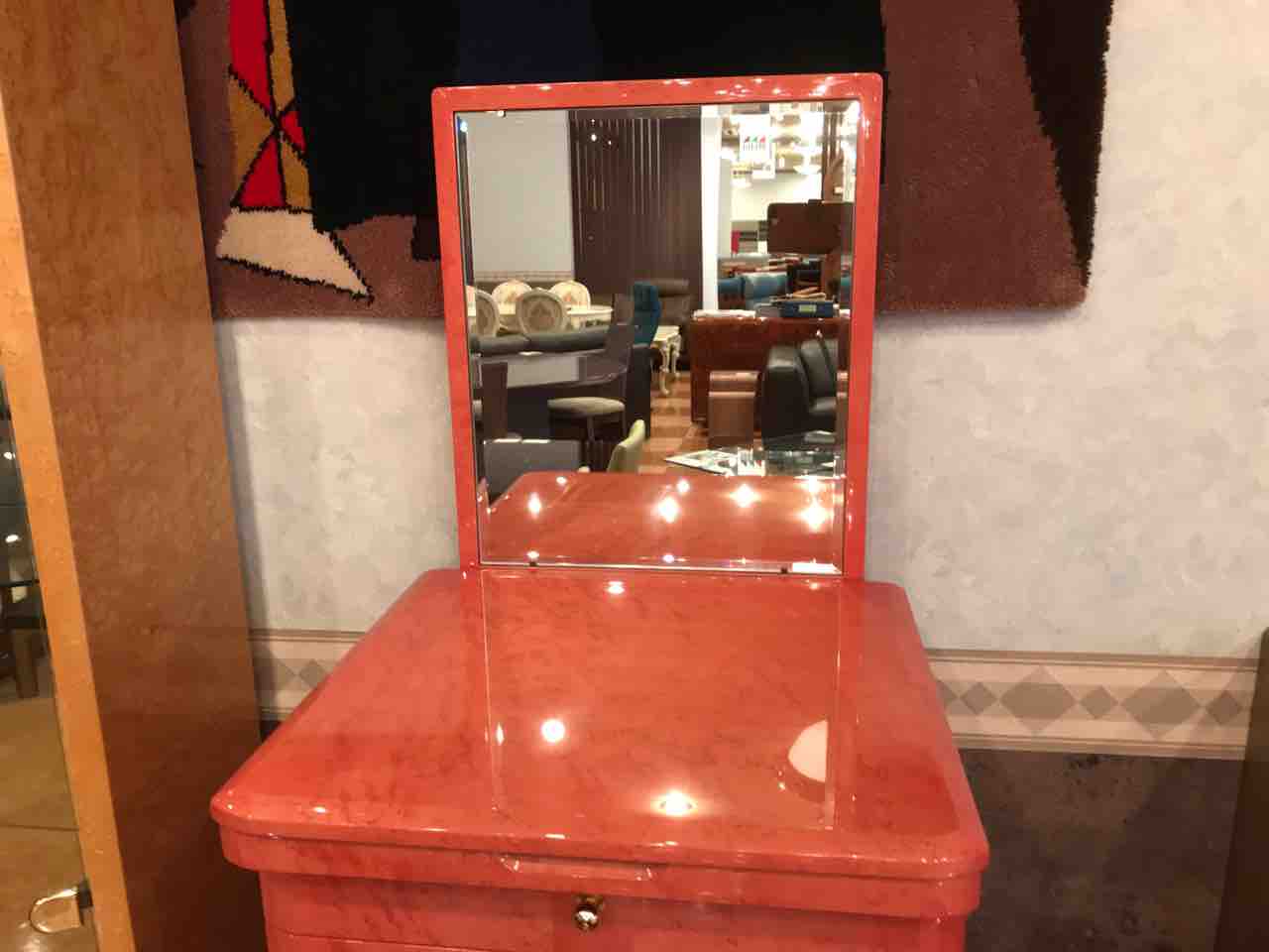 かわいいバーズアイメープルのジュエリーチェストが再入荷しました