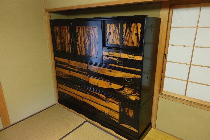 黒柿の和箪笥のメンテナンス完了して納品 : 住賓館(じゅうひんかん)ブログ