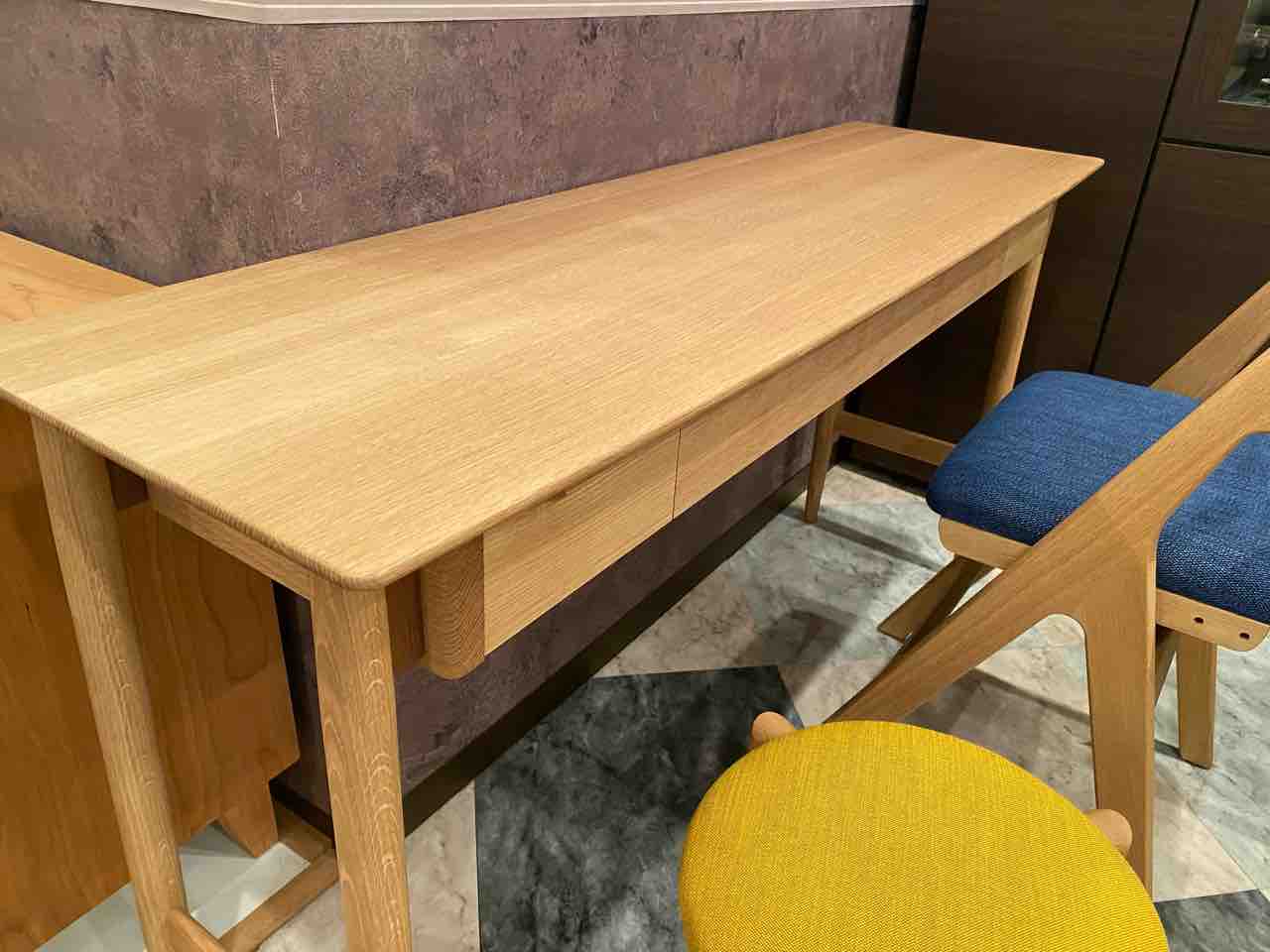 日進木工・ホワイトウッドデスク・WOD-1726 : 住賓館(じゅうひんかん
