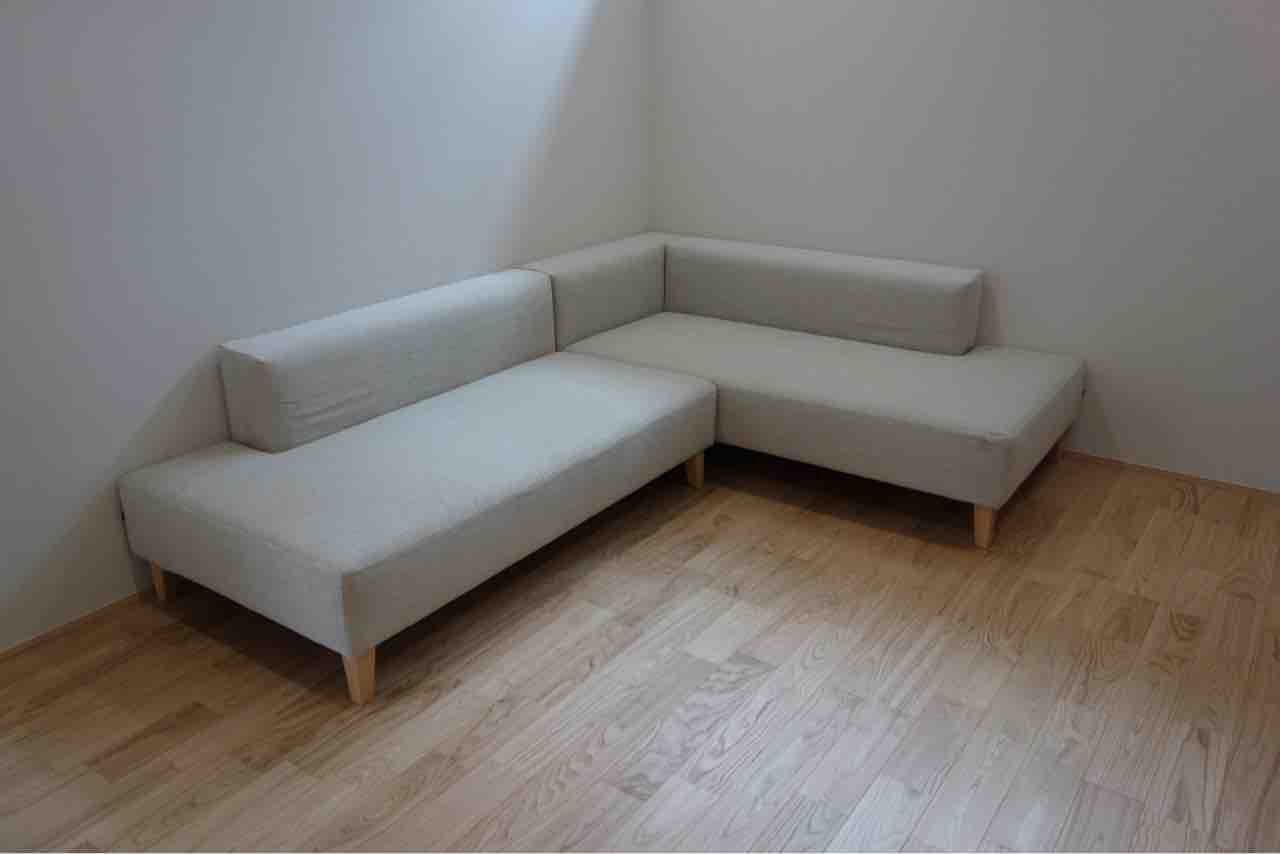 丸亀市にestic・SPIGAソファLIZとダイニングセットを納品 : 住賓館 