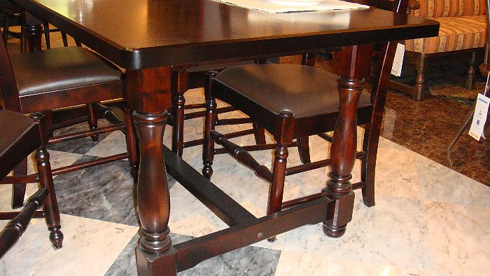 最終の北海道民芸家具のダイニングセット : 住賓館(じゅうひんかん)ブログ