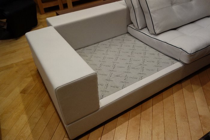 イタリアのCONTEMPO社のシューズロングソファOlimpo : 住賓館(じゅう 【絶品】 Italy in made Contempo ❃ トリプルソファ イタリア製 トリプルソファ