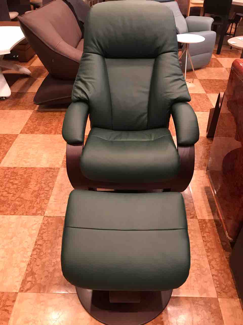 再入荷のご案内 長時間座っていても心地良いパーソナルチェア アルファが再入荷しました 住賓館 じゅうひんかん ブログ