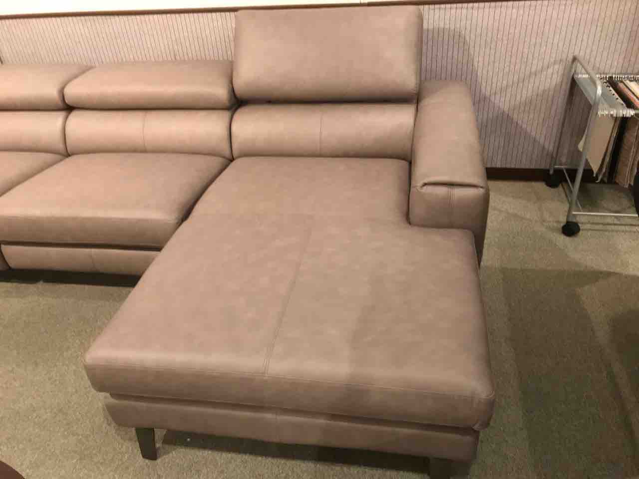 スタイリッシュな電動リクライニングソファ・ヒューゴ・再入荷しました