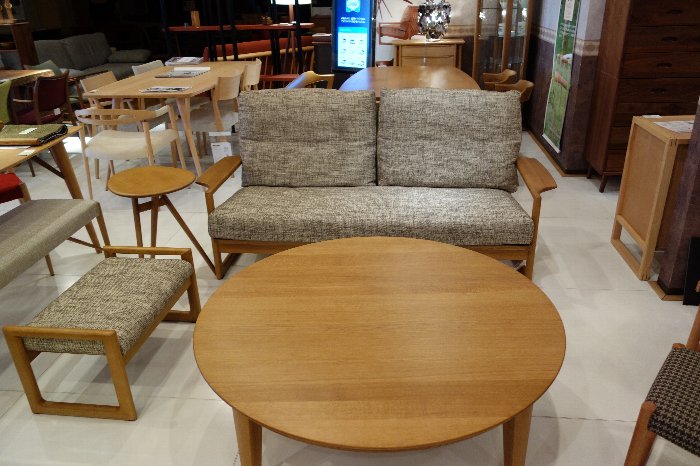 日進木工geppoシリーズの変形テーブル・NFT-785 : 住賓館(じゅう