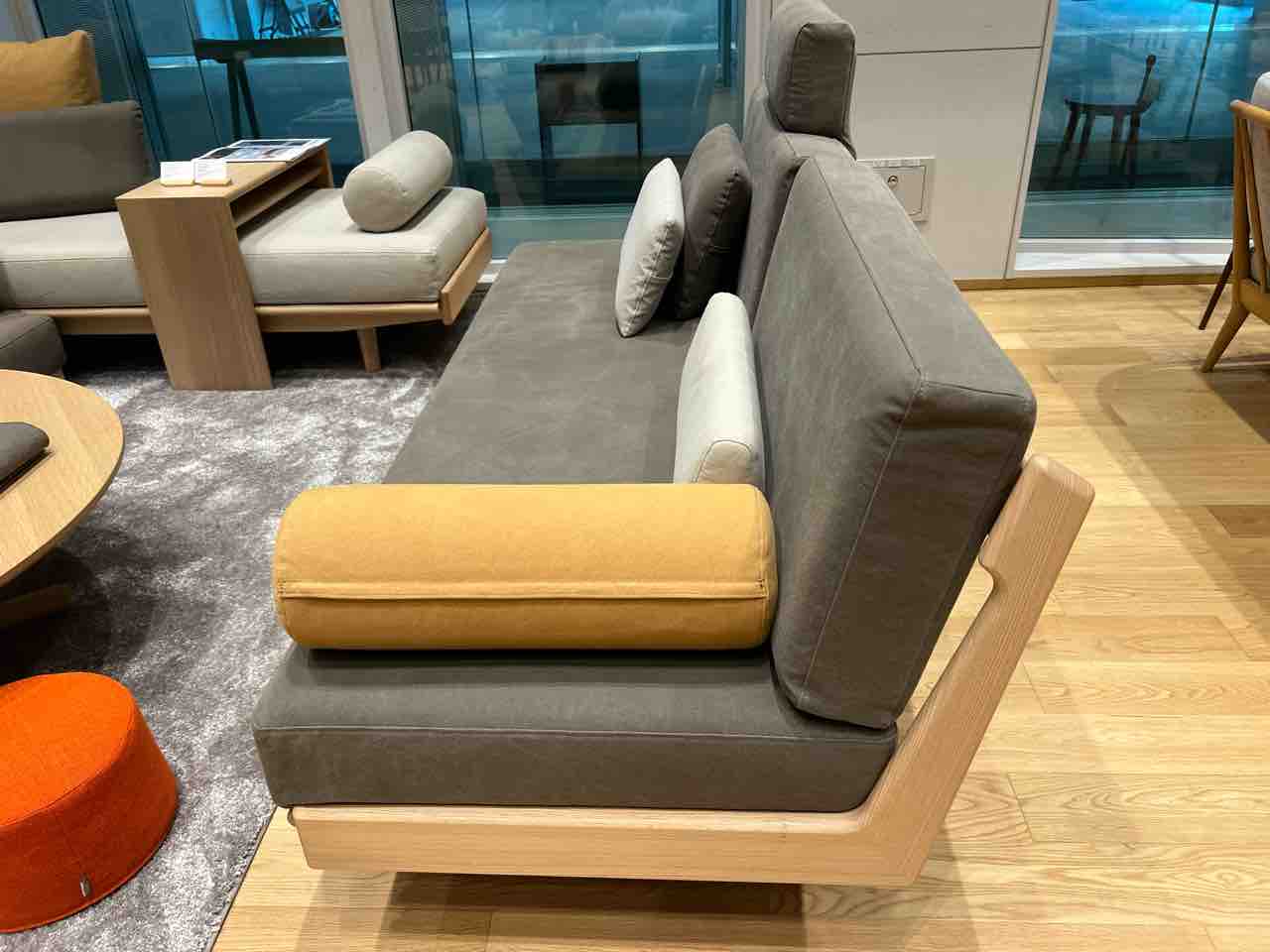 日進木工・大阪個展】Progressソファ・レッドオーク : 住賓館(じゅう