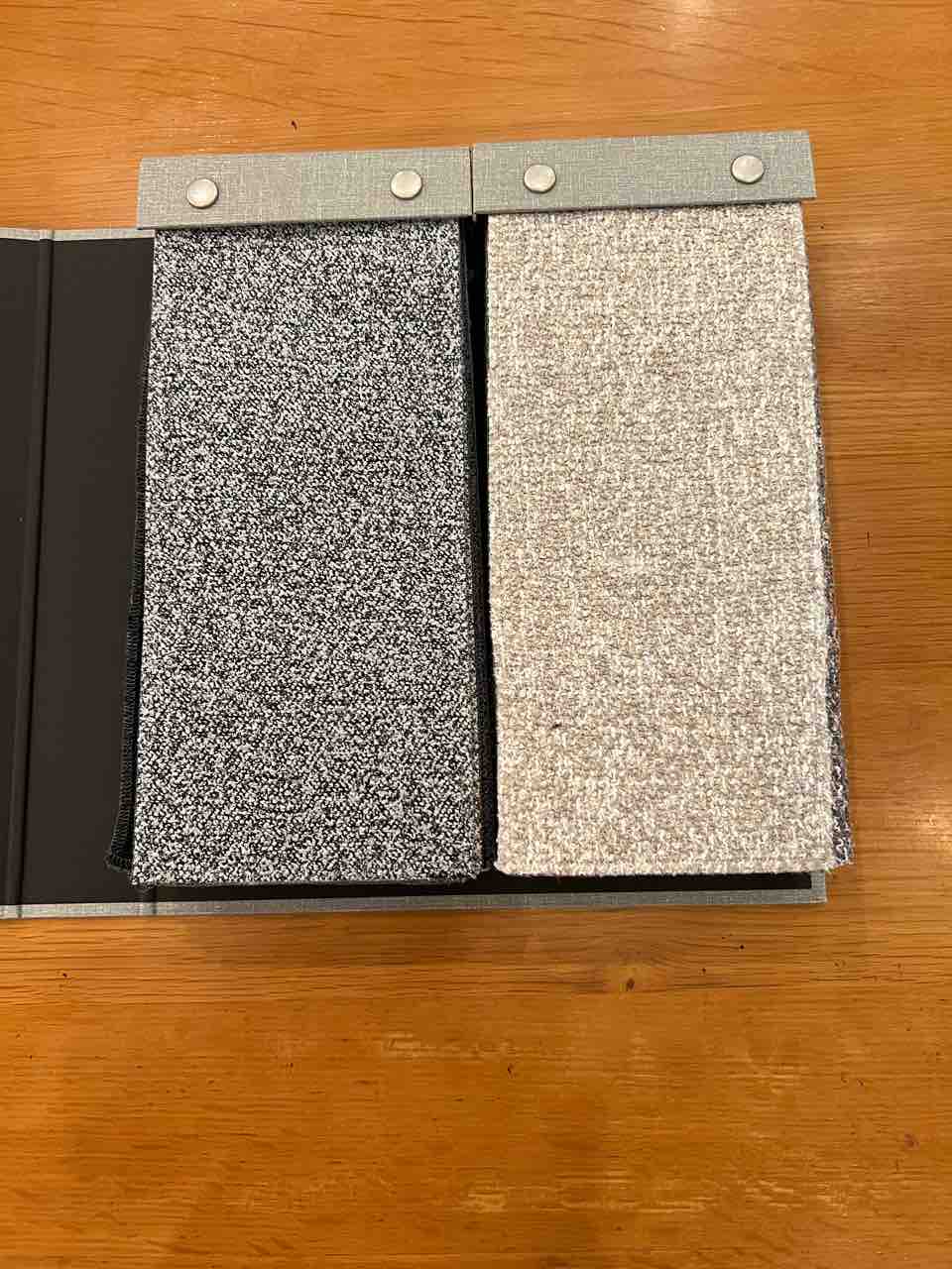 柏木工さんより新しい生地見本届きました・2025年9月 : 住賓館(じゅう