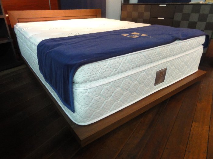 セール ベッド売場改装投売セール2012夏】Sealy社のクラウンジュエル