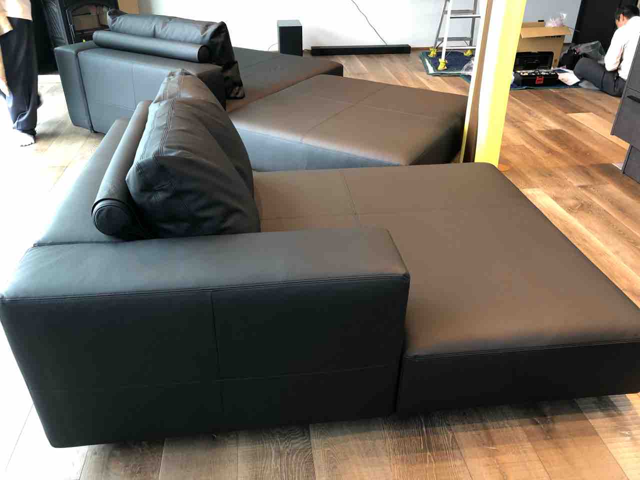 ひろき】美品 マスターウォール ソファーのみ（オットマンは別途出品