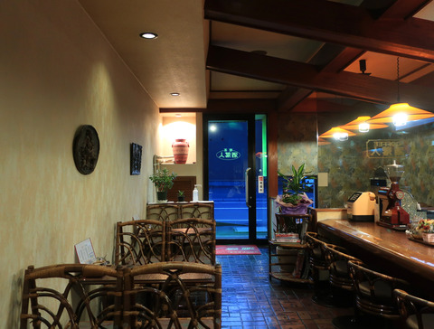 COFFEE LUNCH 洒落人