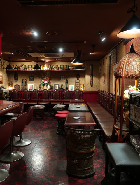 TEA ROOM  花 (cafe bar HANA)