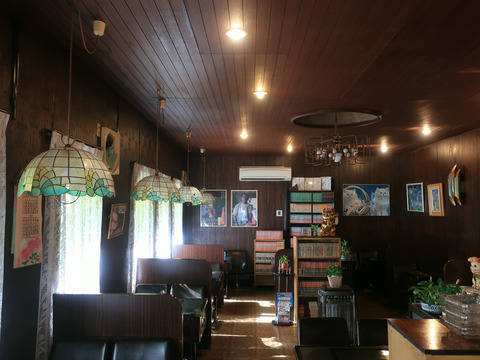 TEA ROOM CAT (キャット)