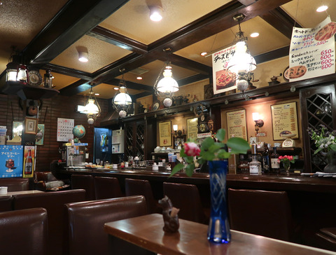 CAFE DE FAN FAN (カフェ・ド・ファンファン)