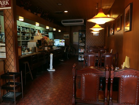 喫茶・軽食 飛馬