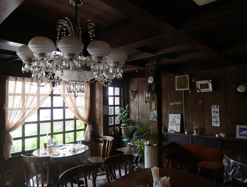 喫茶・軽食 リバー (River)