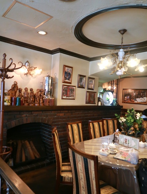 Cafe De Finesse (カフェ ド フィネス)