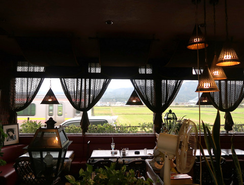 COFFEE & SNACK PePe (ペペ)