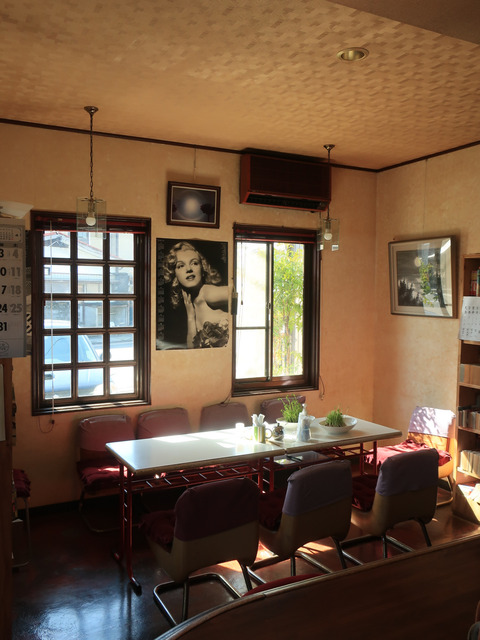 ランチ&ティーハウス にっこり亭