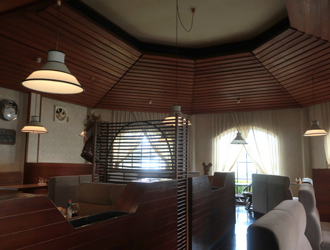 クォリティー ハウス ブラウニー