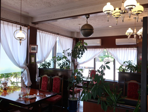 カフェレストラン YELL  (エール)