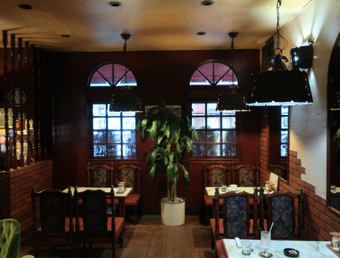 COFFEE & SNACK TOM (トム)