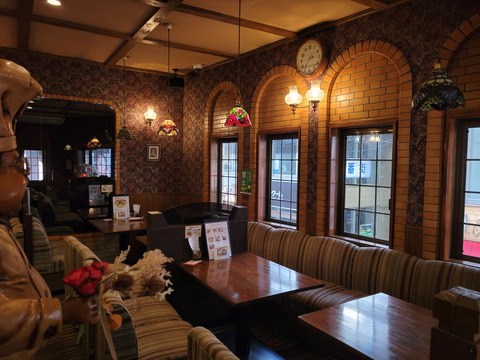 COFFEE HOUSE MERUBYI (コーヒーハウス メルビィ)