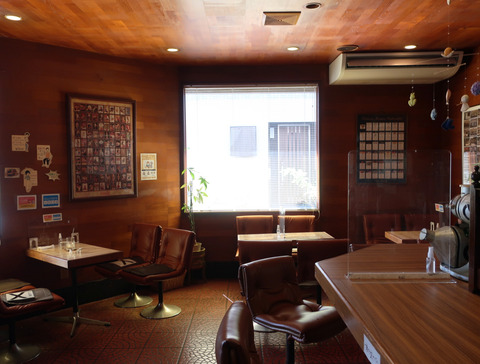 Cafe & Bar にむら