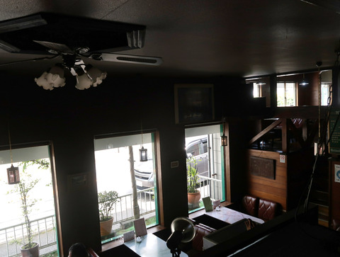 珈琲館 リバーストーン