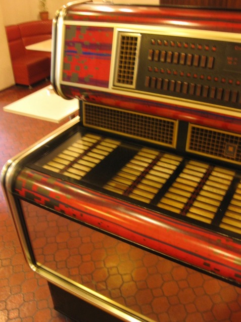 4a645491-a586-40d4-a86d-5ab90b2c0b75_large