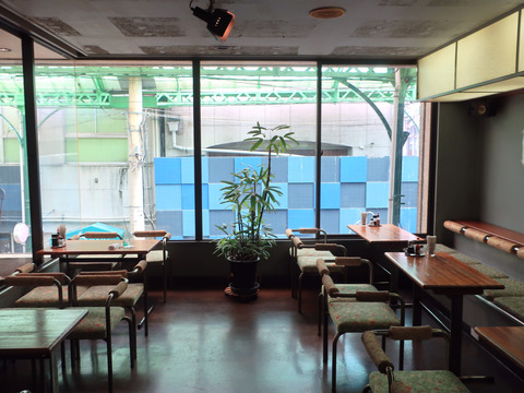 喫茶 スワサロン / 洋菓子 モンブラン