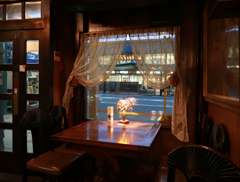 珈琲 カトレヤ(Cattleya)