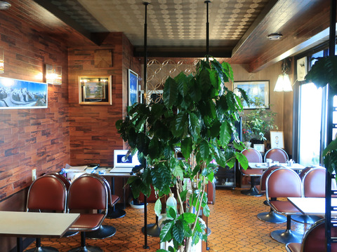 コーヒーの店 シャモニー (Chamonix)