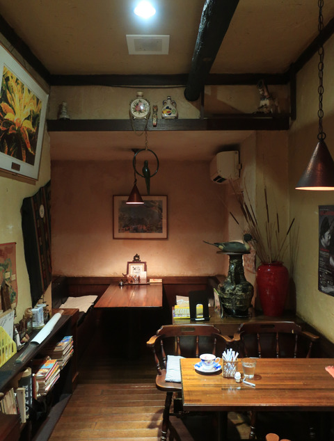 喫茶 六曜舎