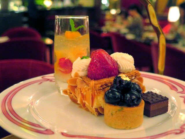 Maxim's de Paris（マキシム・ド・パリ）銀座（2） （閉店） : 純喫茶目録