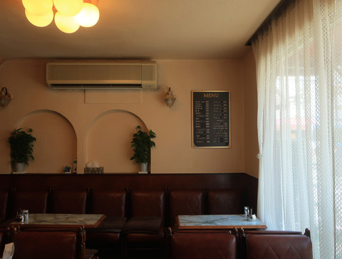 喫茶 軽食 メデリン