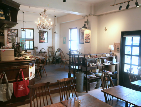 トリントンティールーム (TORRINGTON TEA ROOM)