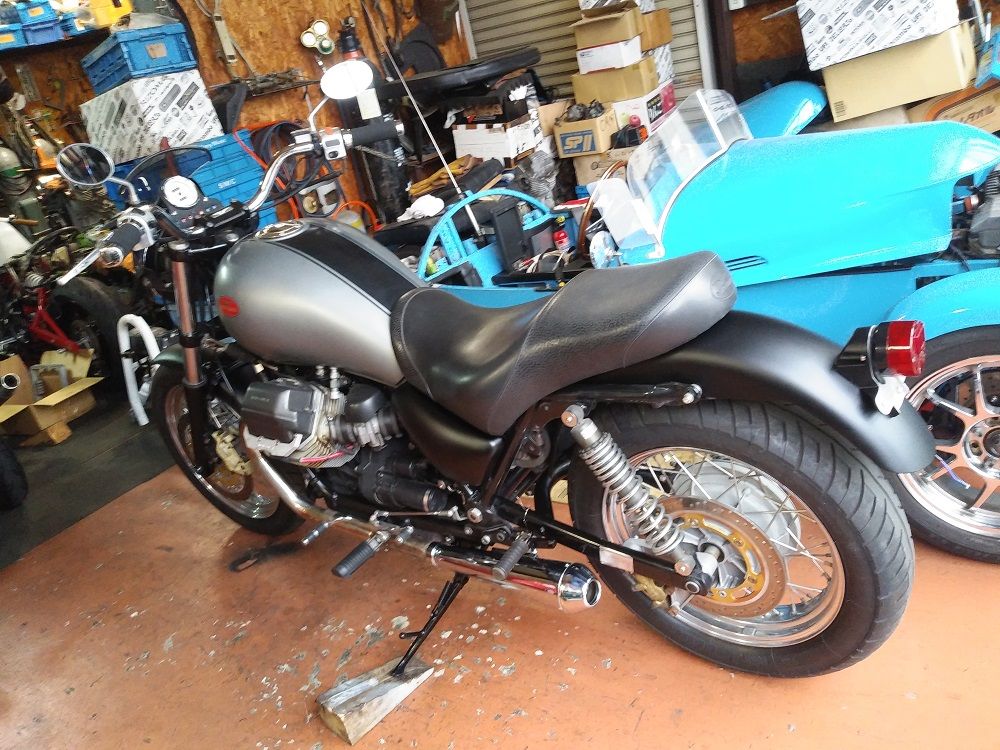 モトグッチカリフォルニア純正マフラー左右