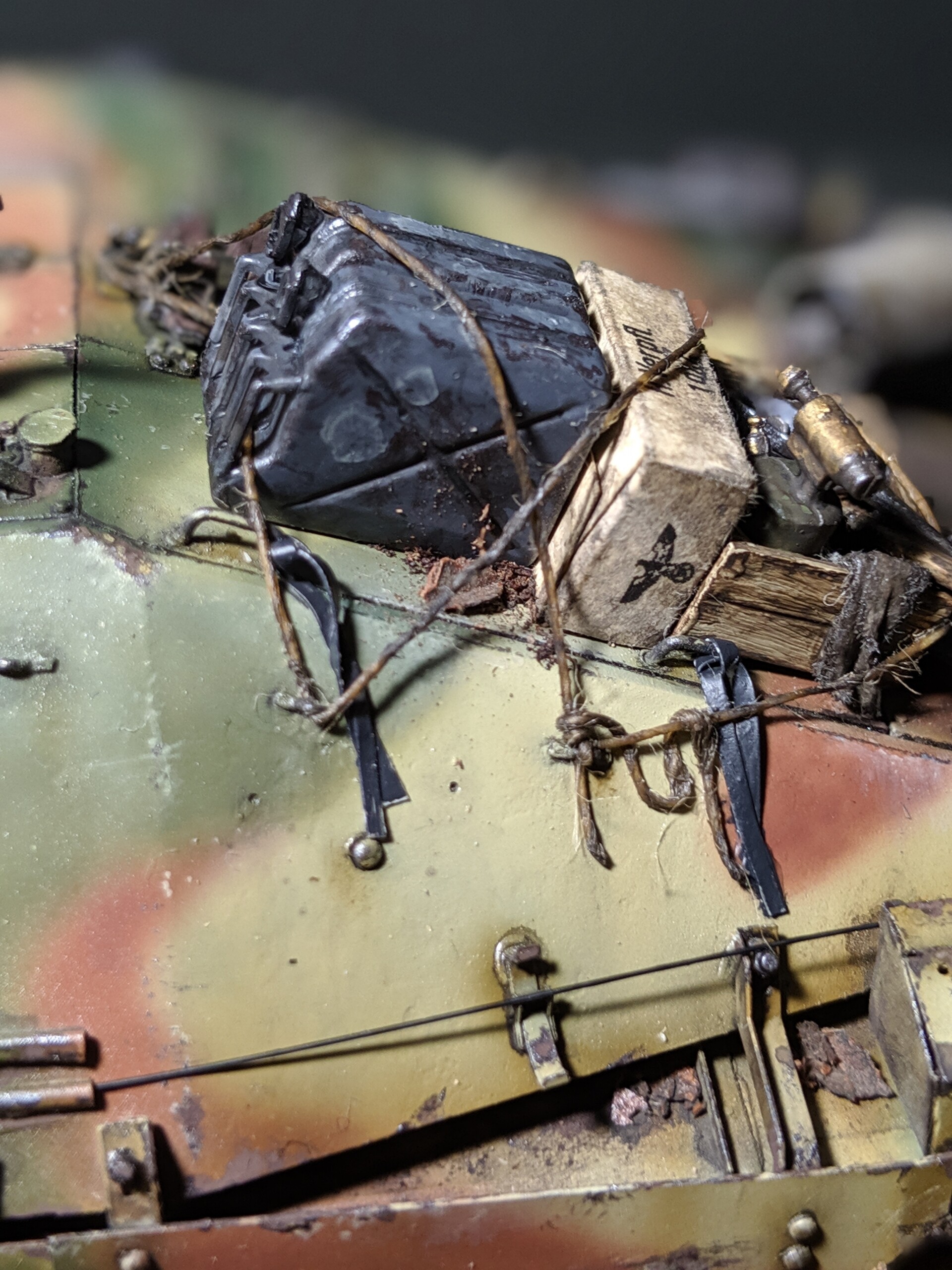 00100lPORTRAIT_00100_BURST20200307001416393_COVER