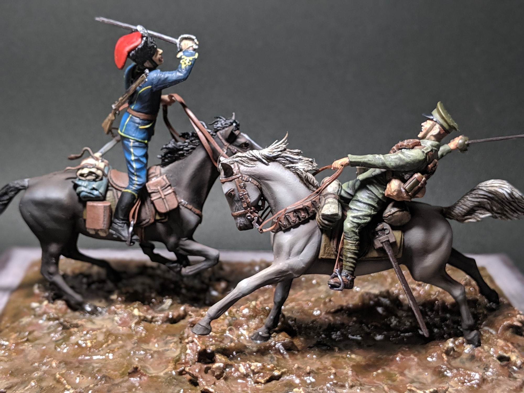 00100lPORTRAIT_00100_BURST20191201125041617_COVER